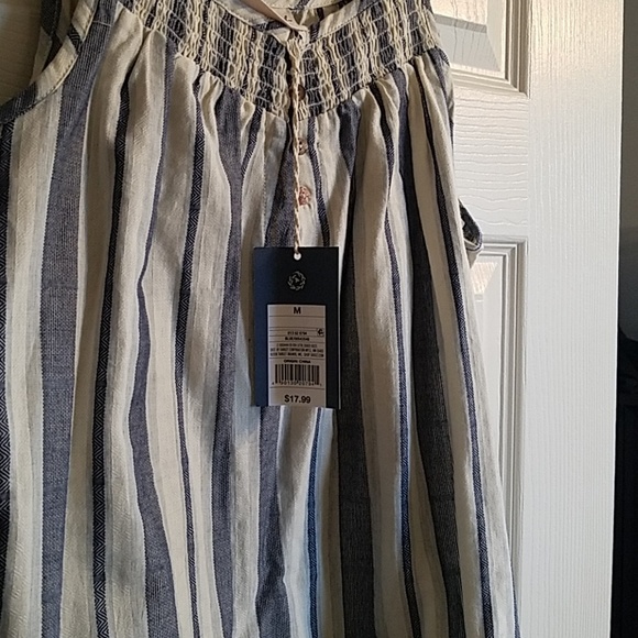 Flowy tank - Picture 3 of 4